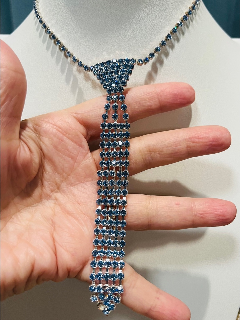 Vintage Blue Rhinestone Tie Necklace - Picture 3 of 5